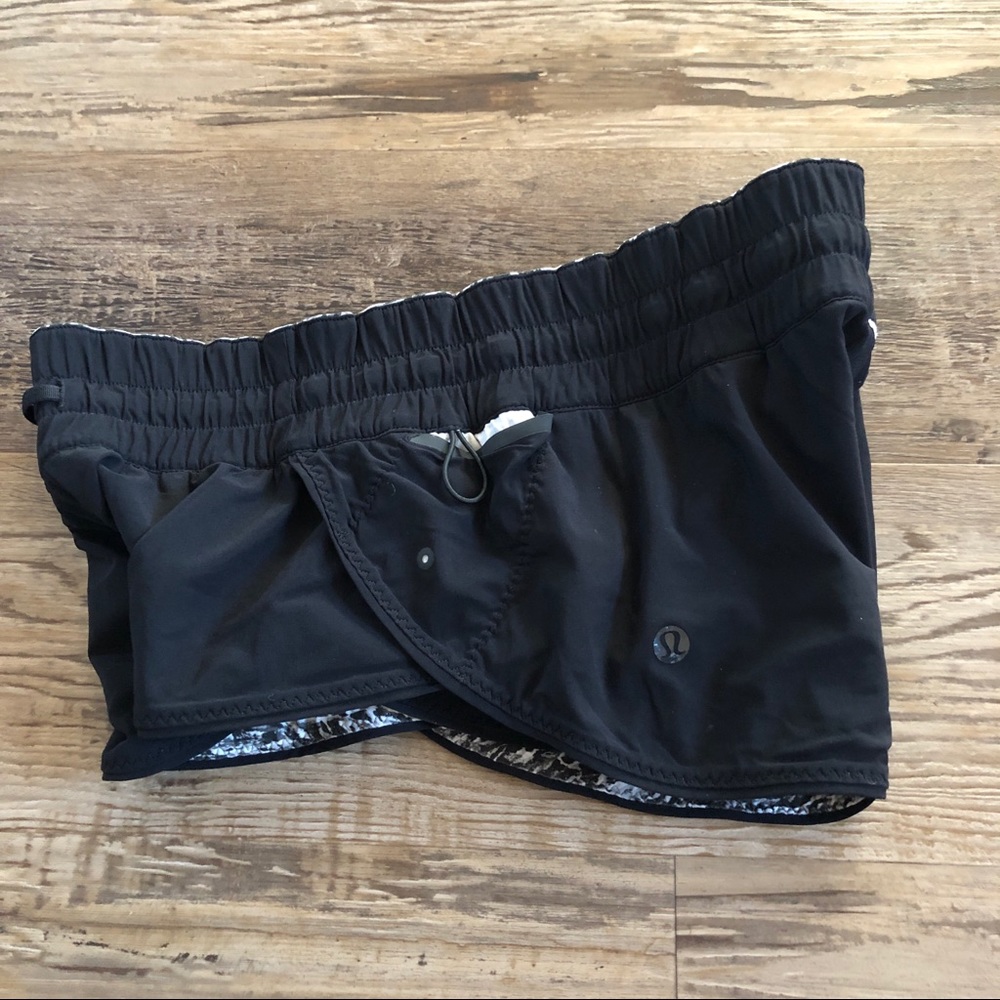 Lululemon reversible very short cheeky black surf shorts 4
